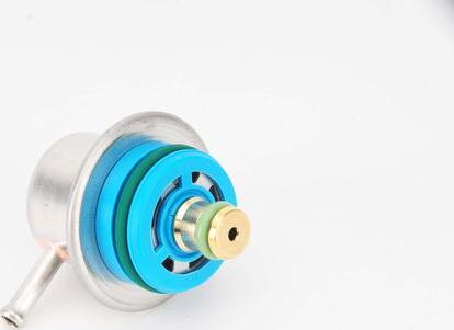 BOSCH 0280160560 - Регулятор давления подачи топлива omsk.autopolka.ru